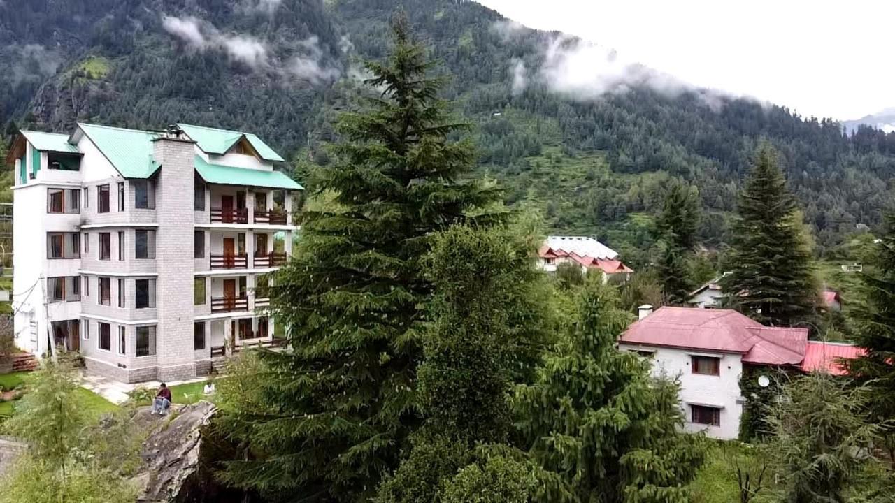 Hotel Delfryn Маналі Екстер'єр фото
